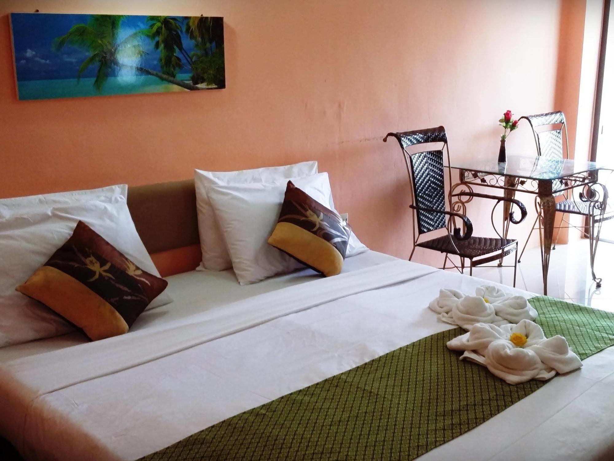 Hua Hin Euro City Hotel Ngoại thất bức ảnh