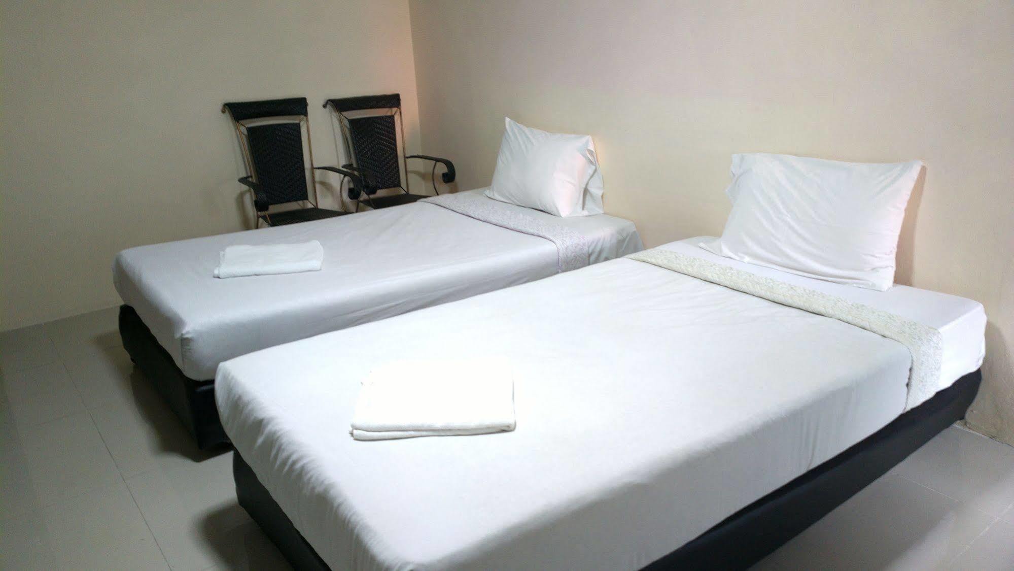Hua Hin Euro City Hotel Ngoại thất bức ảnh